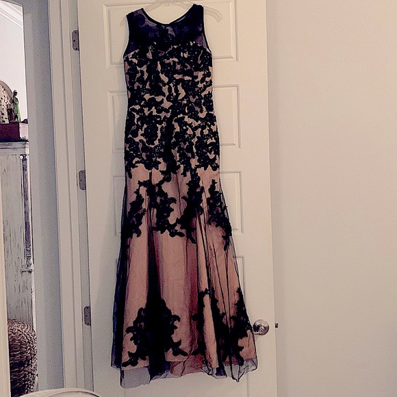 chinese dress ladies AVERY LONGLINE STRAIGHT DRESS - BLACK LACE